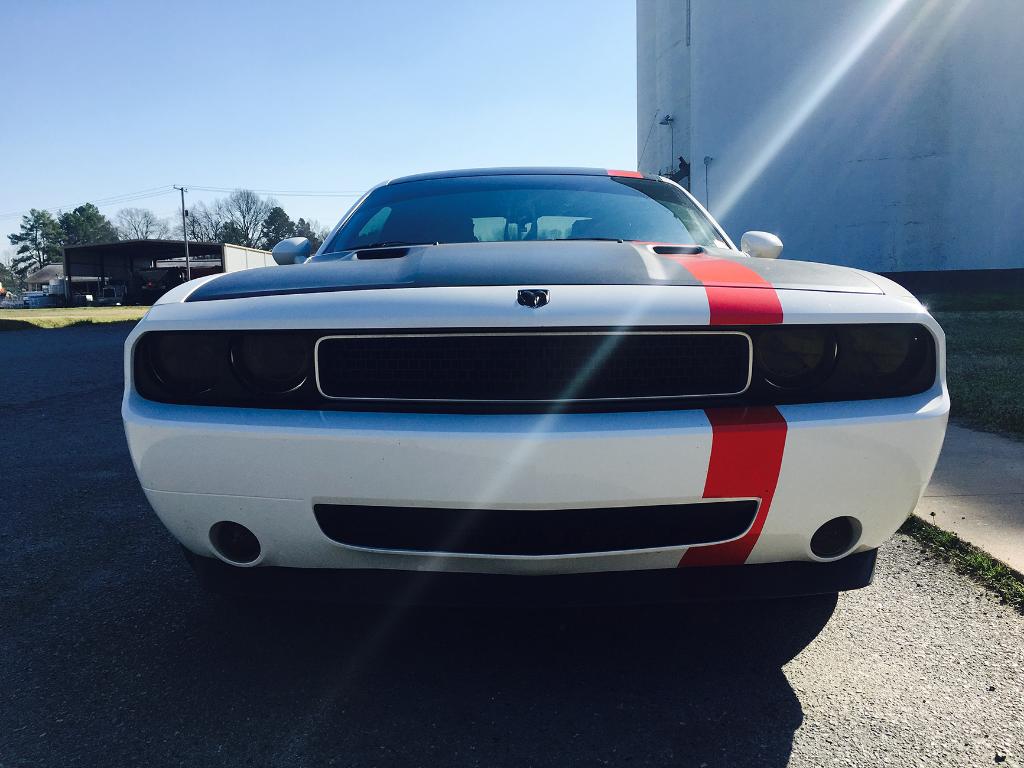 Dodge's tweet photo. Stripe it. (Photo credit: Scott B.) #ThatsMyDodge https://t.co/b9w5xgSUqy
