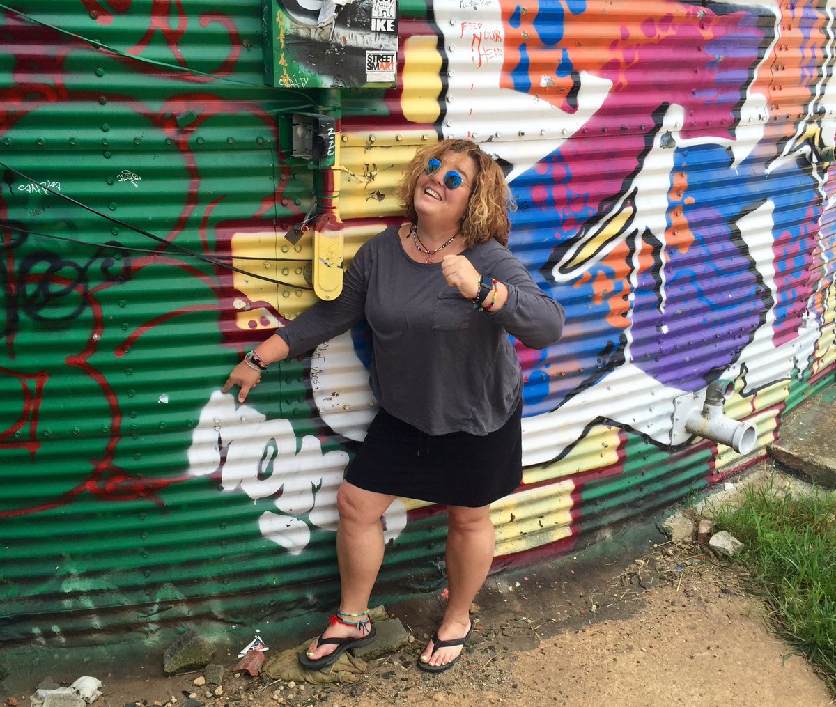 special_k_ray's tweet photo. @CityofAsheville Art &amp; Beer Everywhere! https://t.co/7xrlaBp9vz @ccr034 @BlogAsheville @wickedweedbeer @radartists https://t.co/hytUb6i6mF