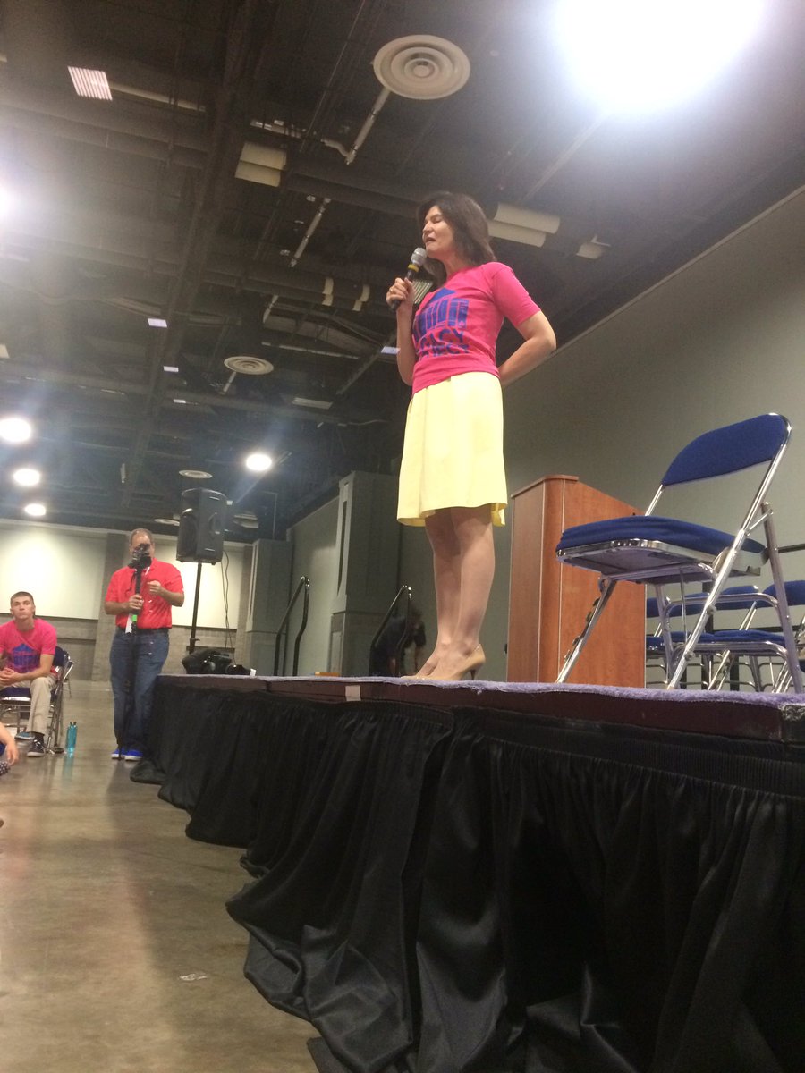 NJEAPreservice's tweet photo. @Lily_NEA speaking to @NEAStudents #EdPowered #NEASLC16 https://t.co/WaizF6DlFy