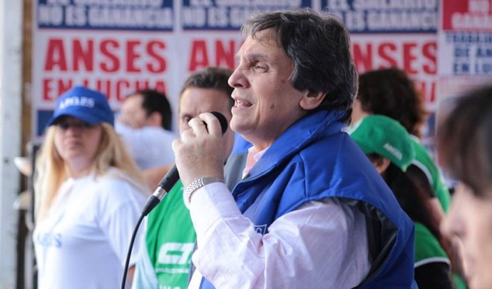 MundoGremial's tweet photo. #ANSES | @LeonardoFabreok: “Quieren vaciar el Fondo de Garantía de Sustentabilidad” https://t.co/0qfDGZvbJf https://t.co/qTlxU1IU1g