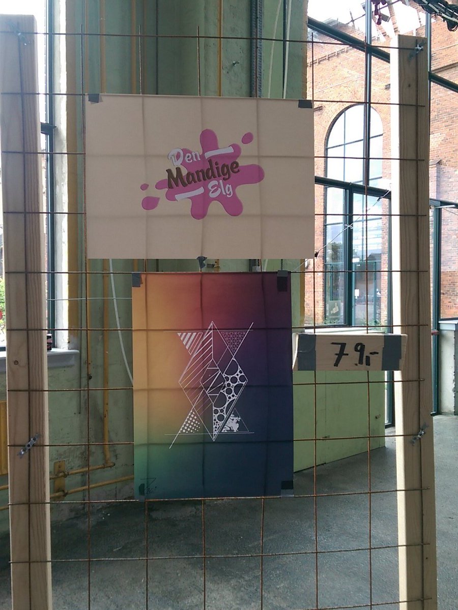 idolshopDK tweet picture