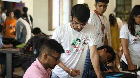Mediatheque_'s tweet photo. Images from #Day4 of #MediathequeHelp at @SomaiyaVidyavih by #TeamMediatheque. #MissionAdmission https://t.co/JdtrZR8M8a
