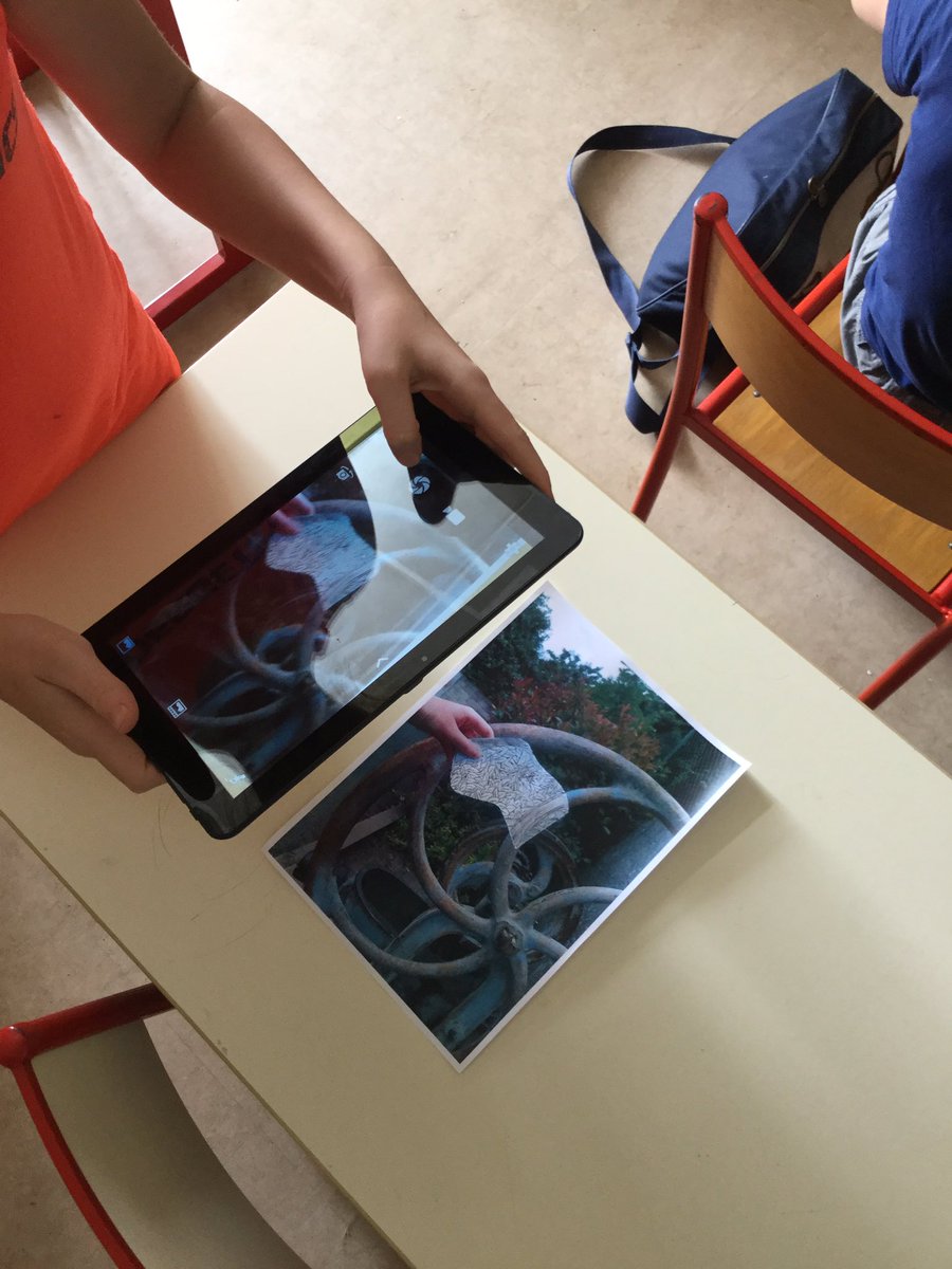 ChristelleBuira's tweet photo. Usage des tablettes avant l'activité et après ! Les élèves en action. @mdrechsler @cdupuy5 @BenHeine https://t.co/suB56vTYDt