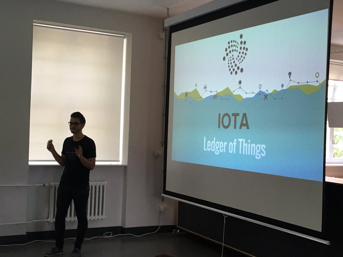 CarstenStoecker's tweet photo. @DomSchiener at @spielfeld presenting #CargoChain and #iota ... Pretty scaleable infrastructure made for #IoT https://t.co/JeC6I9fc5w