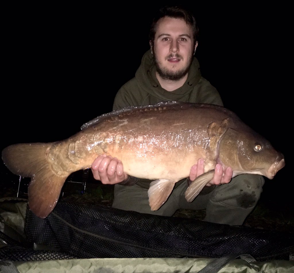ChurchwoodFish's tweet photo. @grainge91 @conorbullen @CullumRatty had a great 48hrs on Jenkins - 18 fish to 27lbs - @CW_Baits House Bait https://t.co/Pav4nHPqxw