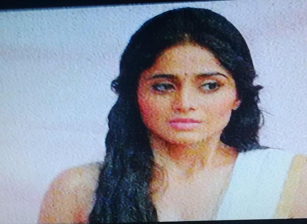 EisAtikah's tweet photo. Putri Cantik @saumya_seth #SomyaAsKaurwaki #ASHOKA353 @whatsonANTV https://t.co/hXUtRN4mr5