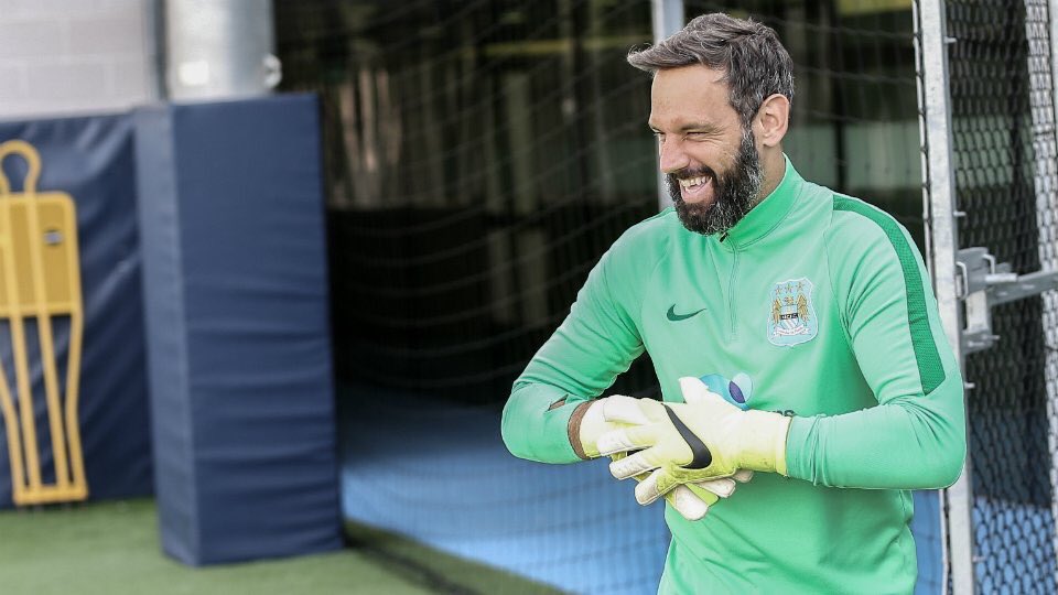 FootyRegion's tweet photo. - 4 years ✅
- 0 appearances ✅
- 4.1 million made ✅ https://t.co/huZbKXtRTK