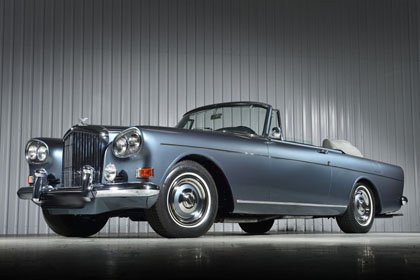AutoCherish's tweet photo. Buy and Cherish this 1961 Bentley S2 Chinese Eye https://t.co/J6MaarnO4S via @autocherish https://t.co/ReIJhdqXbo