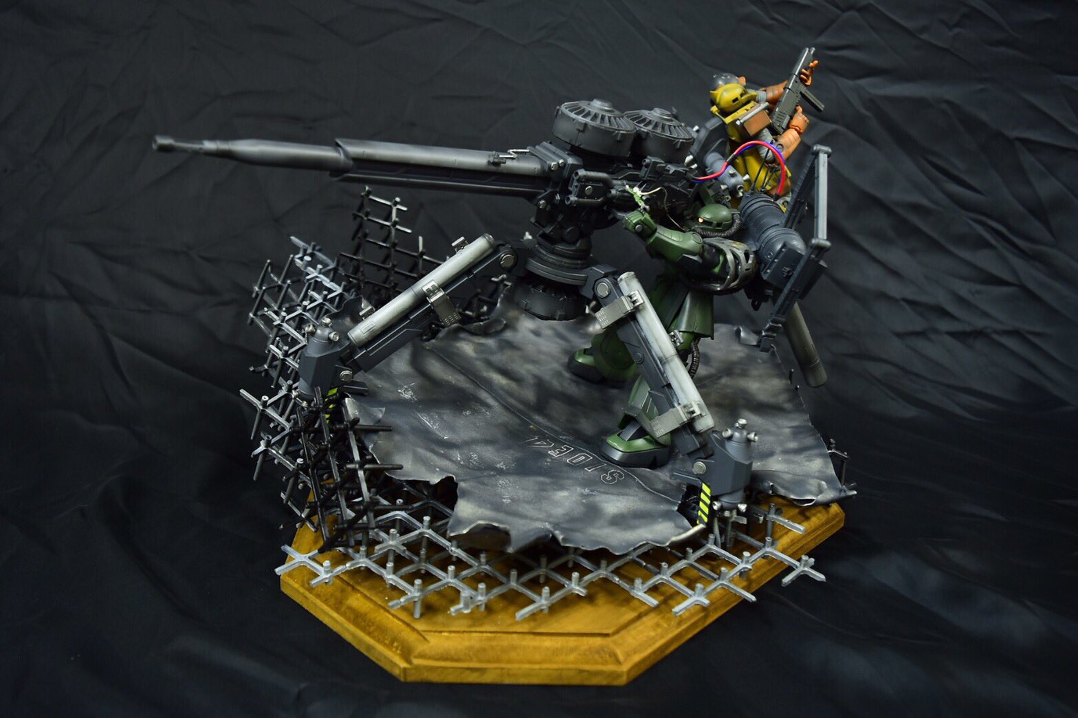 Twitter 上的 ふぇみにー 機動戦士ガンダムサンダーボルトより 360度ジオラマを作ってみました タイトルは あなたのお相手 です ダリルがラジオで流していた曲から付けました あるプロショップコンテストに参加します 見かけたらよろしくです Gbwc16