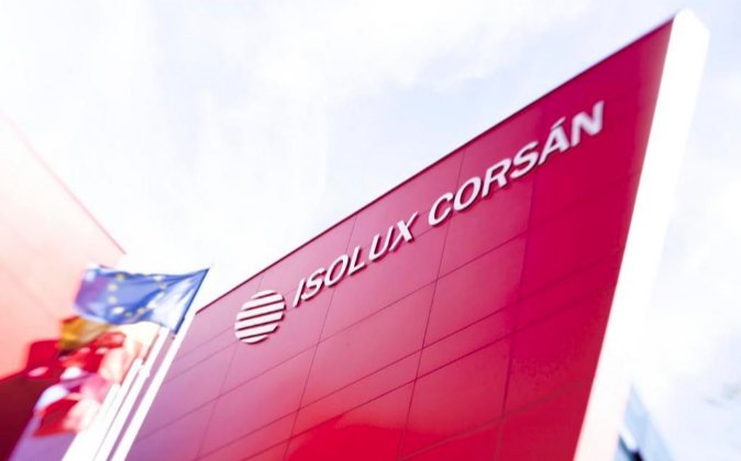 expansioncom's tweet photo. Fitch también rebaja la nota de Isolux https://t.co/gwwqpj06jM https://t.co/Sin7lDc0Li
