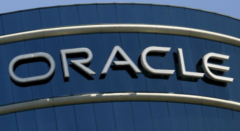 elEconomistaes's tweet photo. Oracle tendrá que pagar 3.000 millones a Hewlett Packard por violar un contrato https://t.co/TyrO2qgxEu https://t.co/c2tymJRDOi