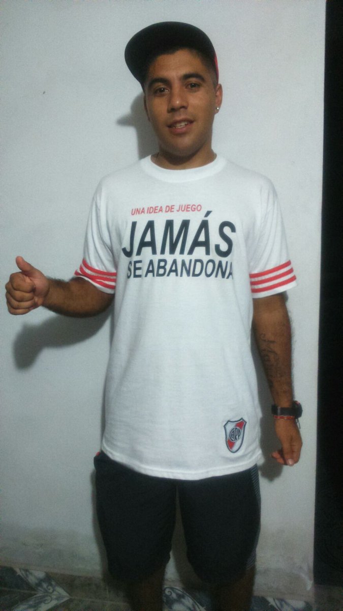 Estebandavidte2's tweet photo. Al Mal Tiempo Buena Cara! Feliz Viernes ! https://t.co/cSwHpfezHn