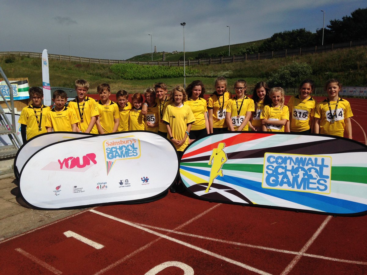 wadschpe's tweet photo. Amazing Year 7 Athletics Teams #2016CSG https://t.co/fHlpa8P6Hv