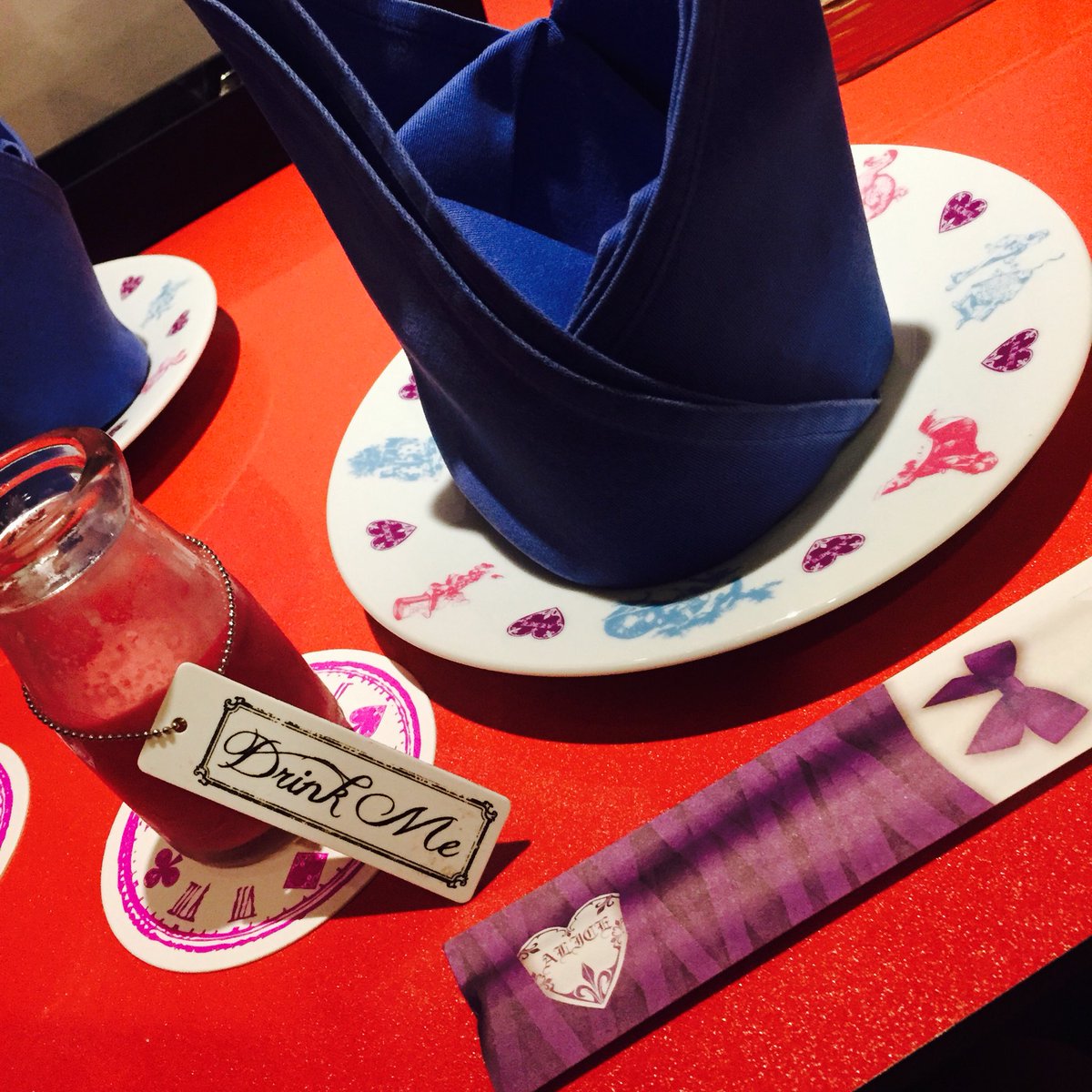 Kikko_0521's tweet photo. 不思議の国のアリス☕💓

楽しかったーー(´・ω・｀)💜 https://t.co/XadtxUWB4Z