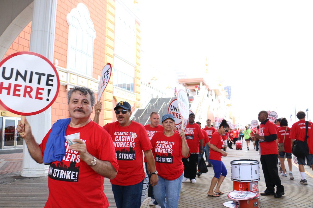 trumpcasinos's tweet photo. Workers at the Trump Taj Mahal are ON STRIKE! #uniteAC https://t.co/SLEJXMGlbT