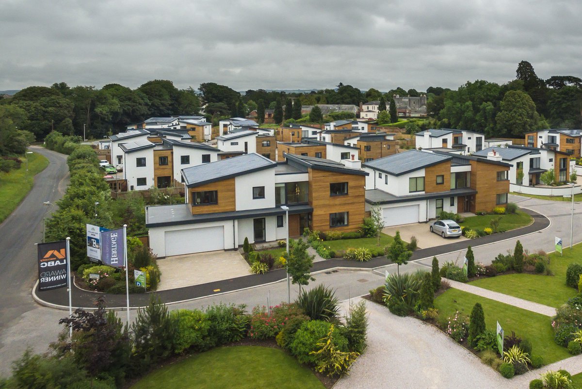 Vieo friday project time... Holland Park
Old Rydon Lane | Exeter <a href="/vieouk/">Vieo</a> ow.ly/Ebqe301BqMq