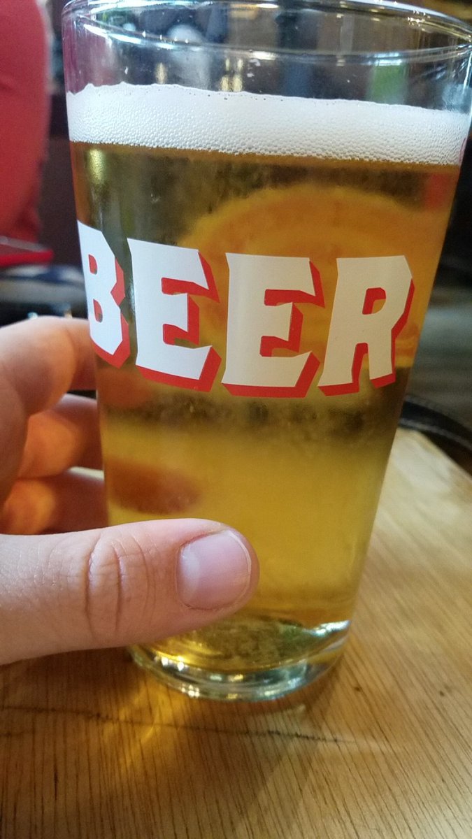 cartrhan's tweet photo. Loving the London drinking age https://t.co/SROeRheZaX