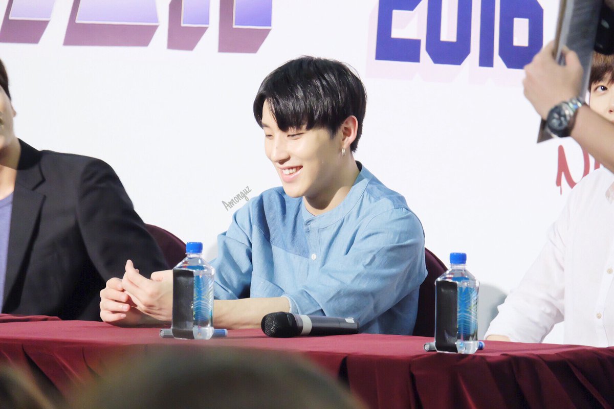 amonguz's tweet photo. Really like your smile ;) @BAP_Jongup #jongup #bap #loesg2016 #singaporeawake2016 #LOE2016 l'll be with you😘 https://t.co/yhRtvOF9i1
