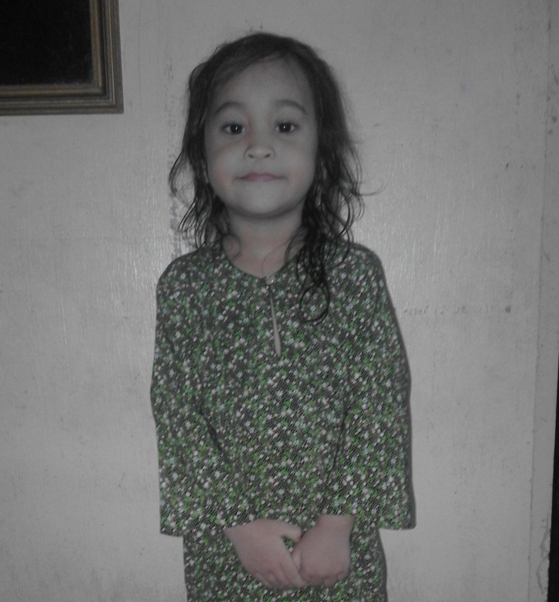 syaheedx's tweet photo. Happy birthday to my youngest sister muah muah ππ #sweet4th https://t.co/6Kzrt4beSS