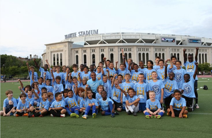 My picture with Blues in New York for the @mcfc #CityBadge mosaic. Be part of our new badge: itbegins.mcfc.co.uk