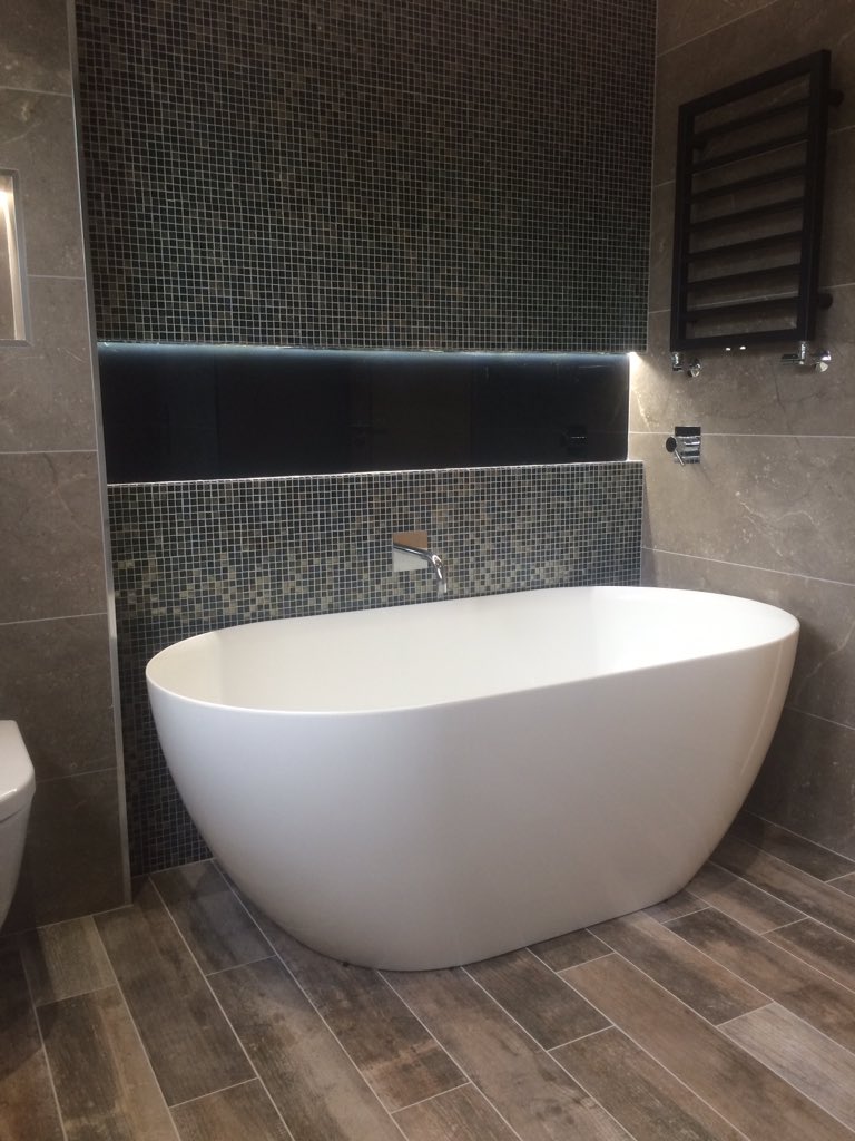 designworkstsb's tweet photo. Completed wetroom - design, supply & installation #sicis #clearwater #arblu #vives @ #kbb design works https://t.co/VAvbihUFef