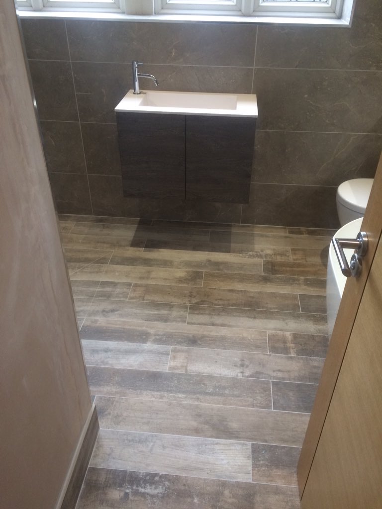 designworkstsb's tweet photo. Completed wetroom - design, supply & installation #sicis #clearwater #arblu #vives @ #kbb design works https://t.co/VAvbihUFef