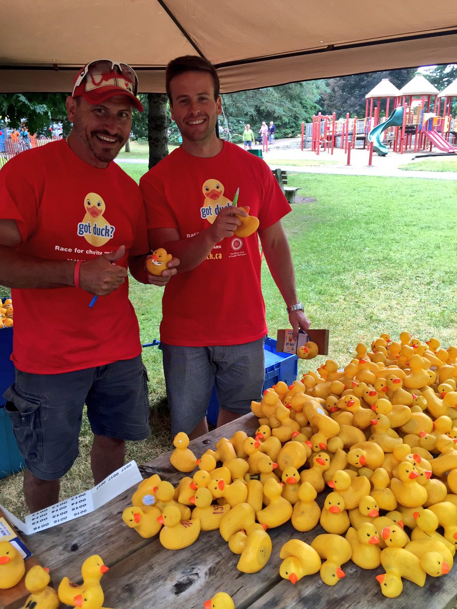 CanadaDayGuelph's tweet photo. There's still time to buy your duck tickets! All proceeds go to charity. Race at 3:30 @BYawnkus @The_Cooperators 🐤 https://t.co/pltJOaEEhU