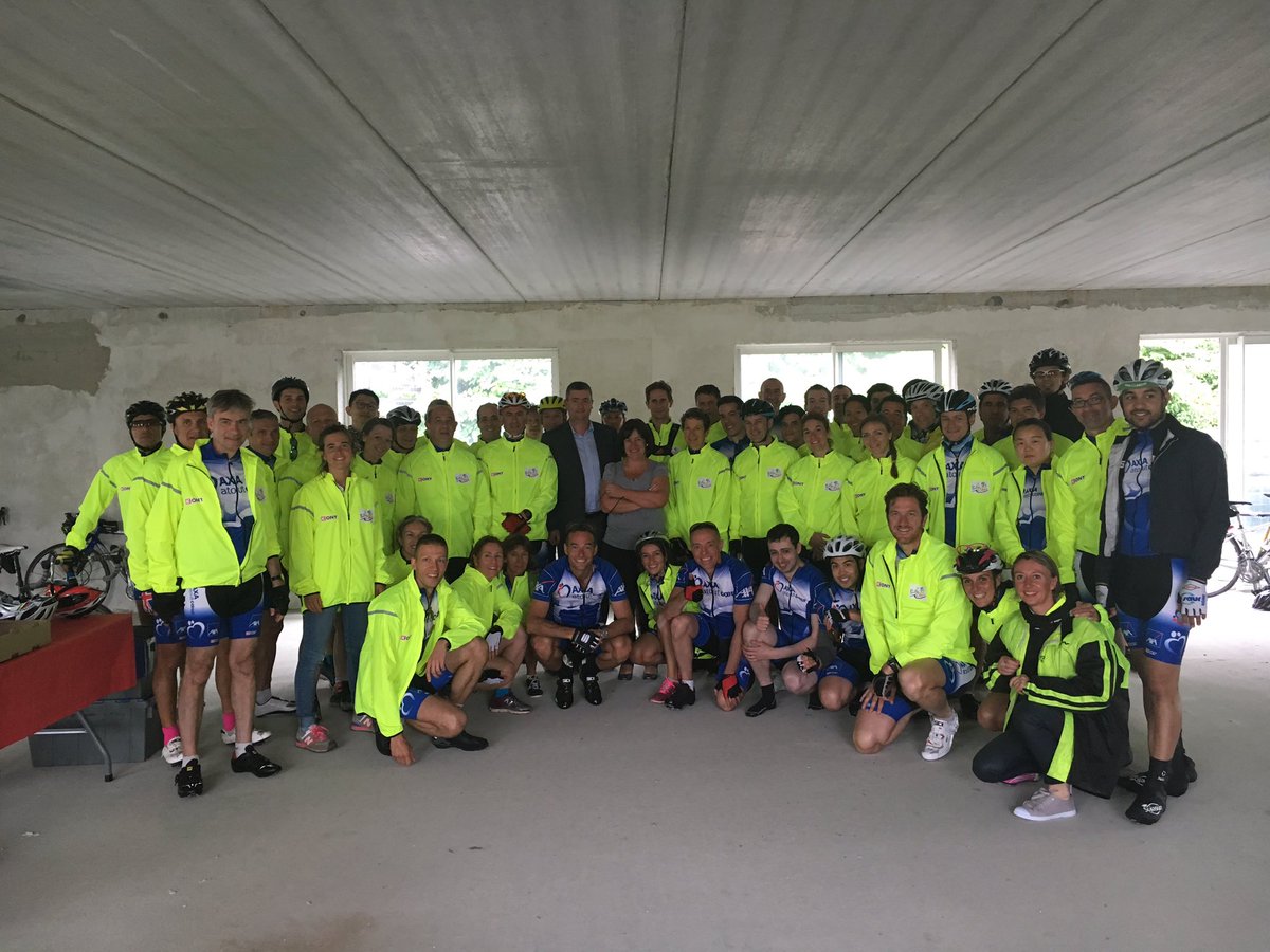 Escale de la #BikeCoeur à Avranches chez Daniel Cornille qui nous accueille pour une pause au sec!