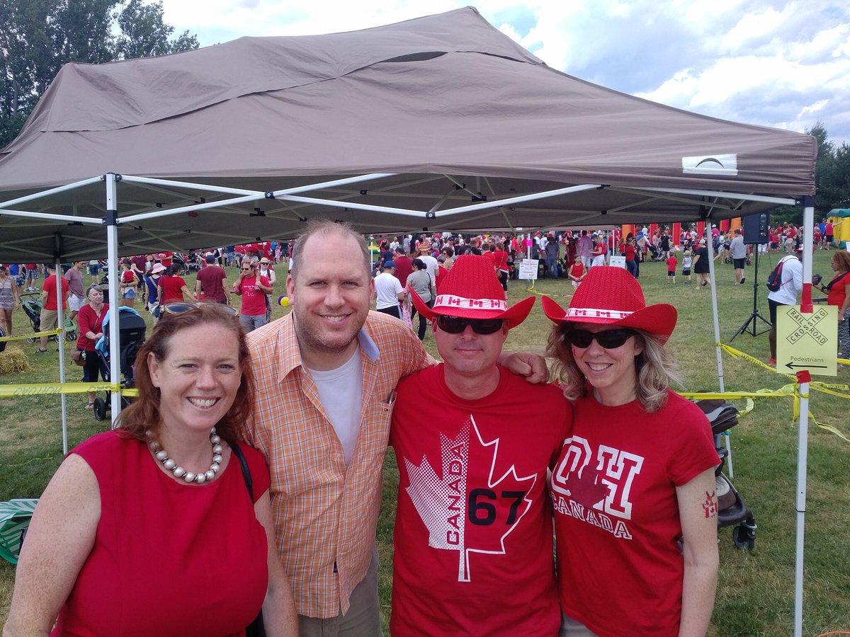 JasonKellyOtt's tweet image. Great to be out at the @RSCAssociation Canada Day community event and to see @MacLeodLisa!  Happy Canada Day!