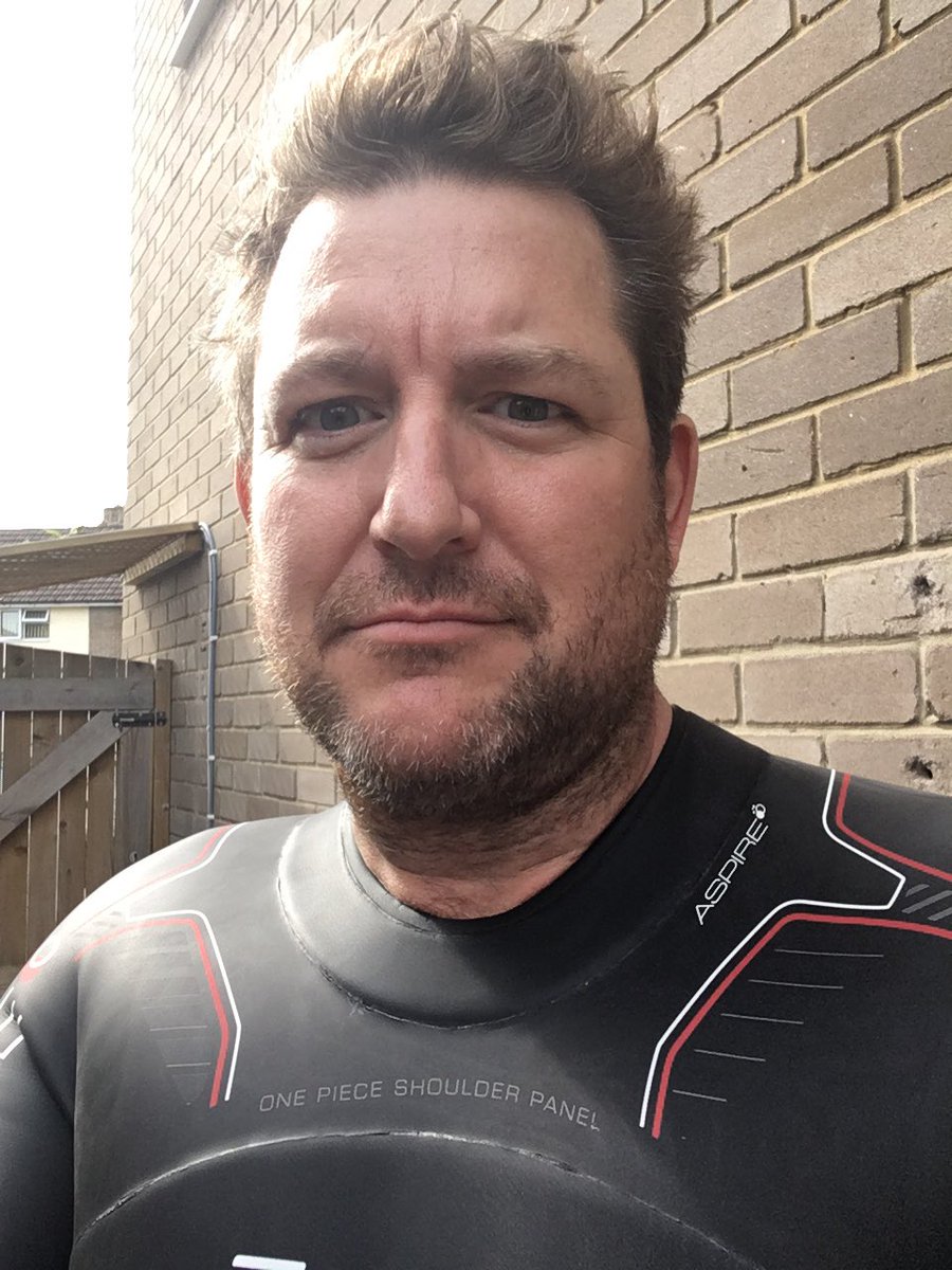 DaveStephens63's tweet photo. A swim to Remember #zone3 #charityswim #southwestswim #openwater #makeawishuk https://t.co/vux79IByFT