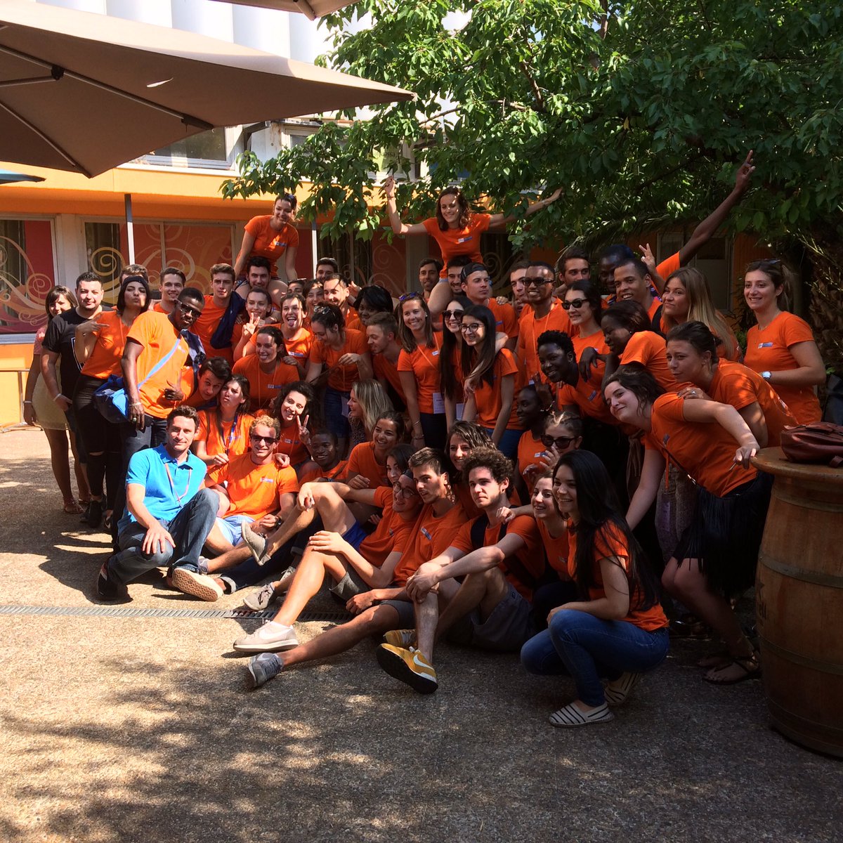 ChristineBousq's tweet photo. @Montpellier_BS merci les oranges https://t.co/io0J9T5F3X