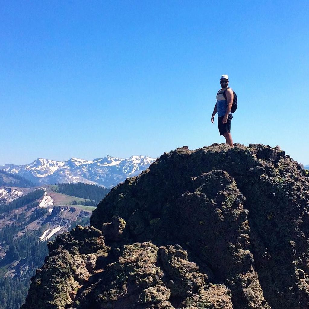 mpawky's tweet photo. I climbed a mountain. #mtjudah #laketahoe #pastorsretreat #pbc 
Photo cred: @danwestmn https://t.co/cad3dsfUBA https://t.co/dKolVbXjXl