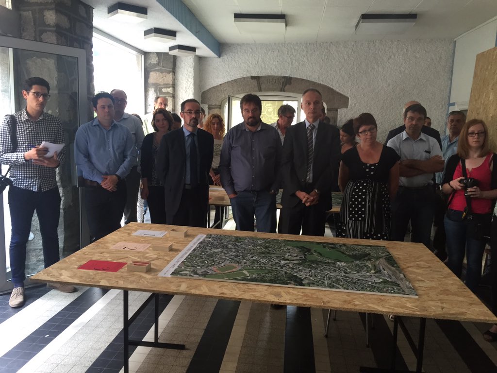 PascalCOSTE's tweet photo. Revitalisation du centre ville d'Ussel Inauguration de la Maison du Projet CArfeuillere #Corrèze @BziatF @Prefet19 https://t.co/KAGalqc2aC