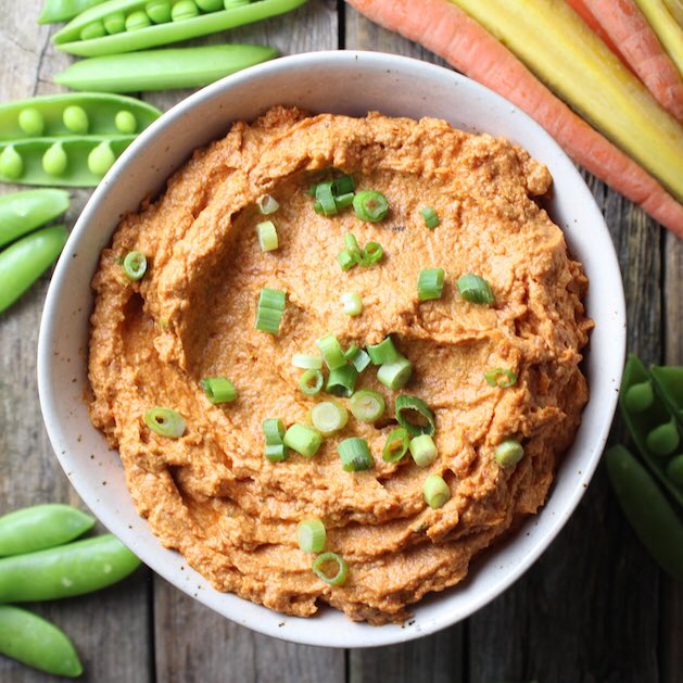H_TasteAndSee's tweet photo. Sun-Dried Tomato & Goat Cheese? In A Dip? Yes Please!! #veggiedips #tasteandsee https://t.co/aHDK5hqmJP https://t.co/WiczW42fLx