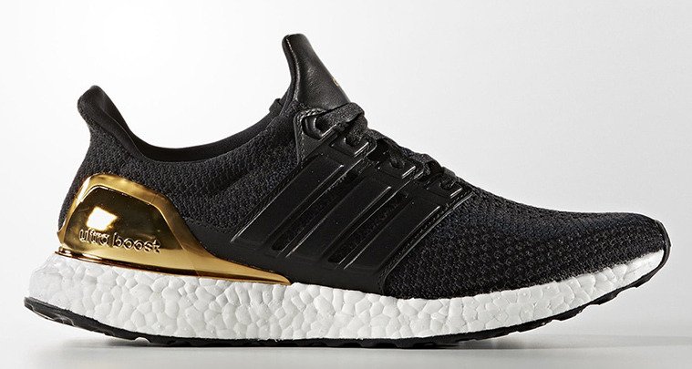 nicekicks's tweet photo. Gold https://t.co/FVahb7ZKdq https://t.co/wGmbMpUCCC