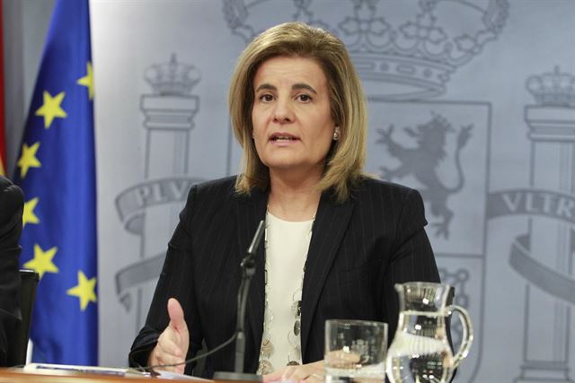europapress's tweet photo. La Seguridad Social toma 8.700 millones del Fondo de Reserva para pagar las pensiones https://t.co/UuET4G1Uvf https://t.co/7RstONWHzd