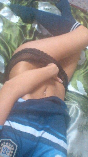 selevalle's tweet photo. Having a quick shower be on cam soon :)  - 
 https://t.co/SnBrrRxRUy https://t.co/0XZAoqyn7Y