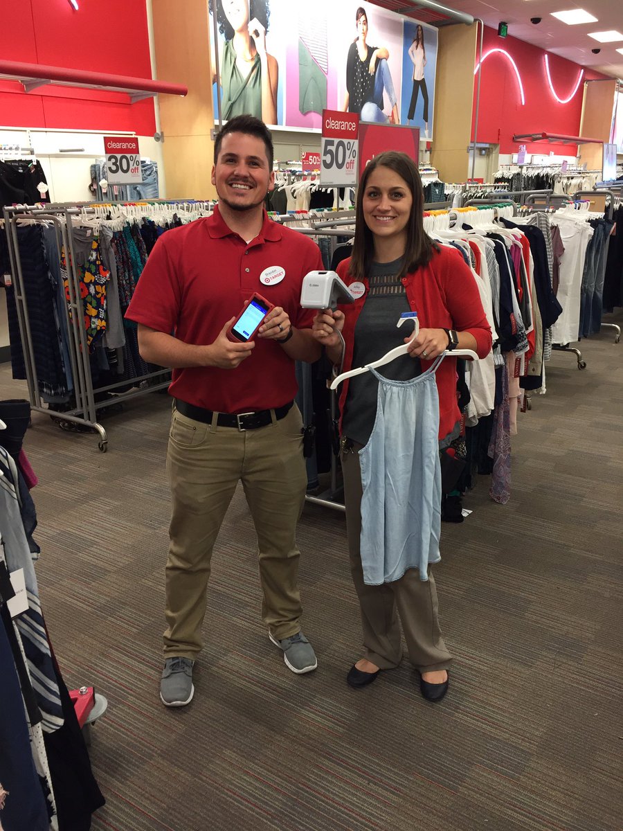 Having fun with #RFID #futureETL #TGTinterns2016 <a href="/eric_harned/">Eric</a> <a href="/ktmhill01/">katie russo</a> <a href="/missashleyjo/">Ashley Pierson</a>