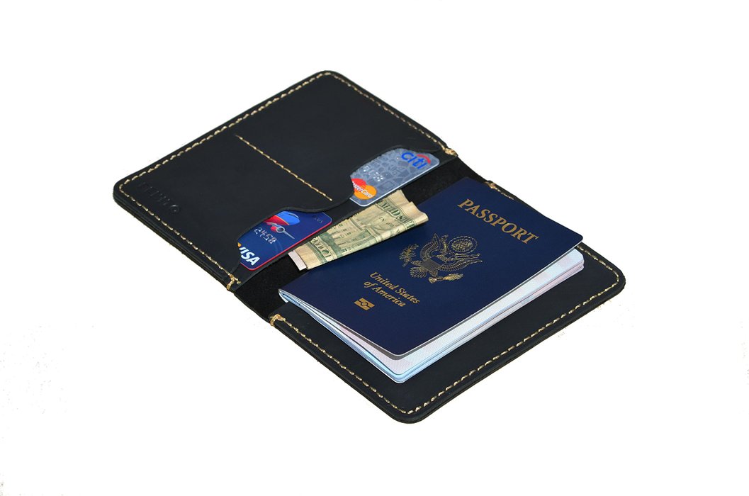 CaseBenito's tweet photo. #Benito #Handmade #Topgrain #Leather #Wallet  #Business #cards #CreditCards #Money

https://t.co/cXEyEhwOPM https://t.co/z0xOBEnia6