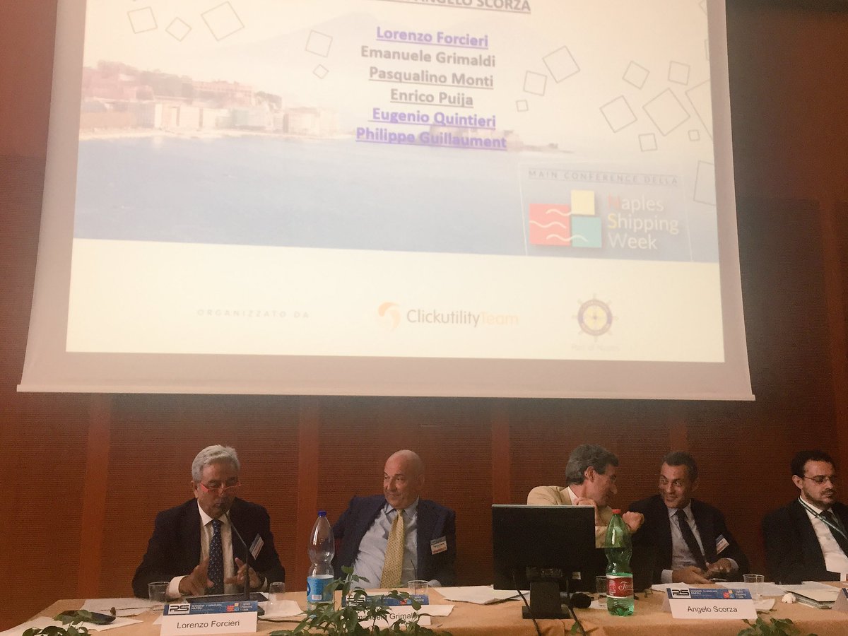 FedeMontaresi's tweet image. #naples #shippingweek @lorenzoforcieri:#portiliguri porta naturale, più efficiente e sostenibile per mercati #europa