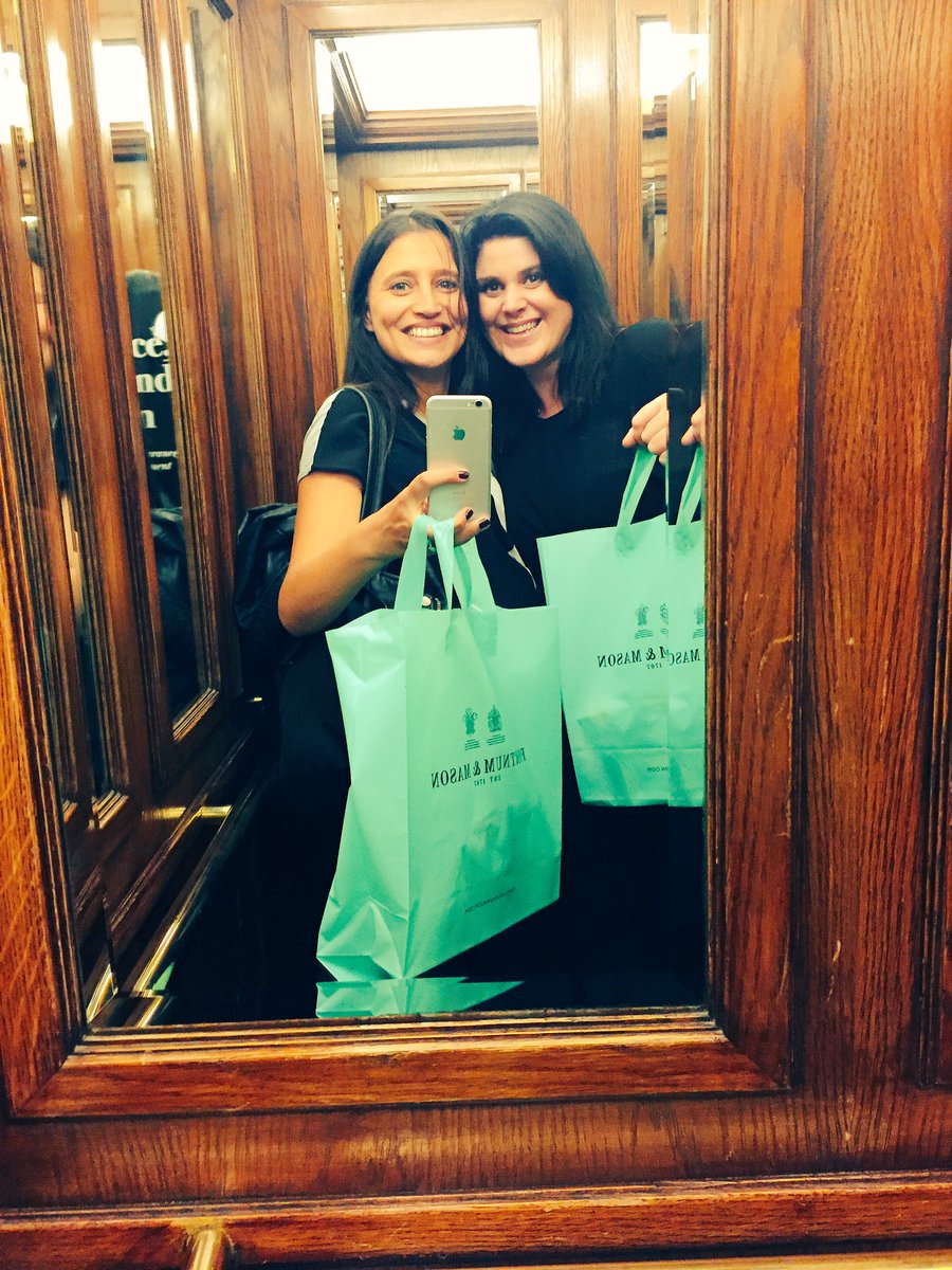 ShirinJenkins's tweet photo. Fabulous afternoon tea with @Toneill82Neill at @Fortnums. Jose was a great waiter too! 🍰🇬🇧 https://t.co/M3np4uk54b