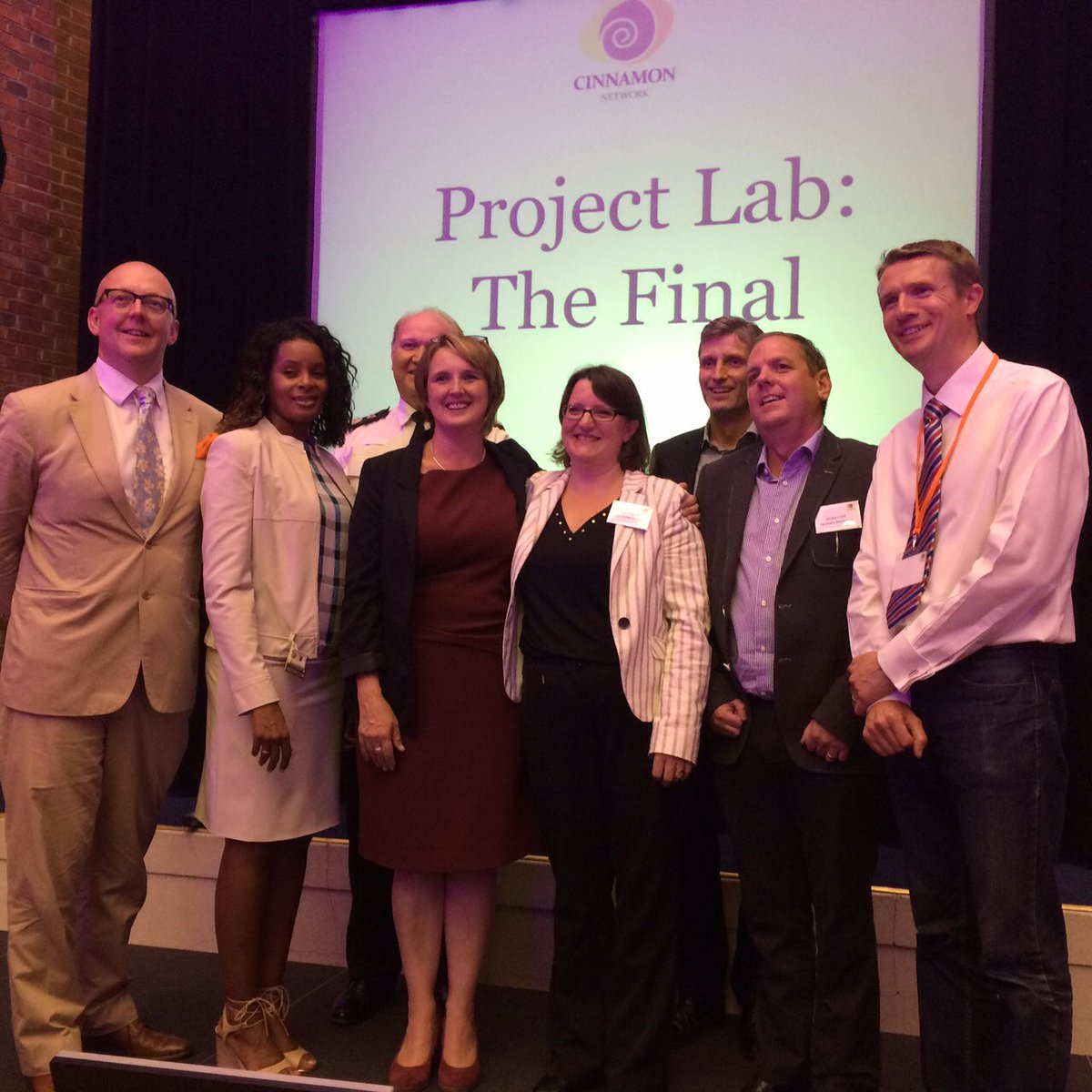 RiceRuthy's tweet photo. Renew37 winning cinnamon lab finding. Yay ! https://t.co/WKOQW4Wn4Q