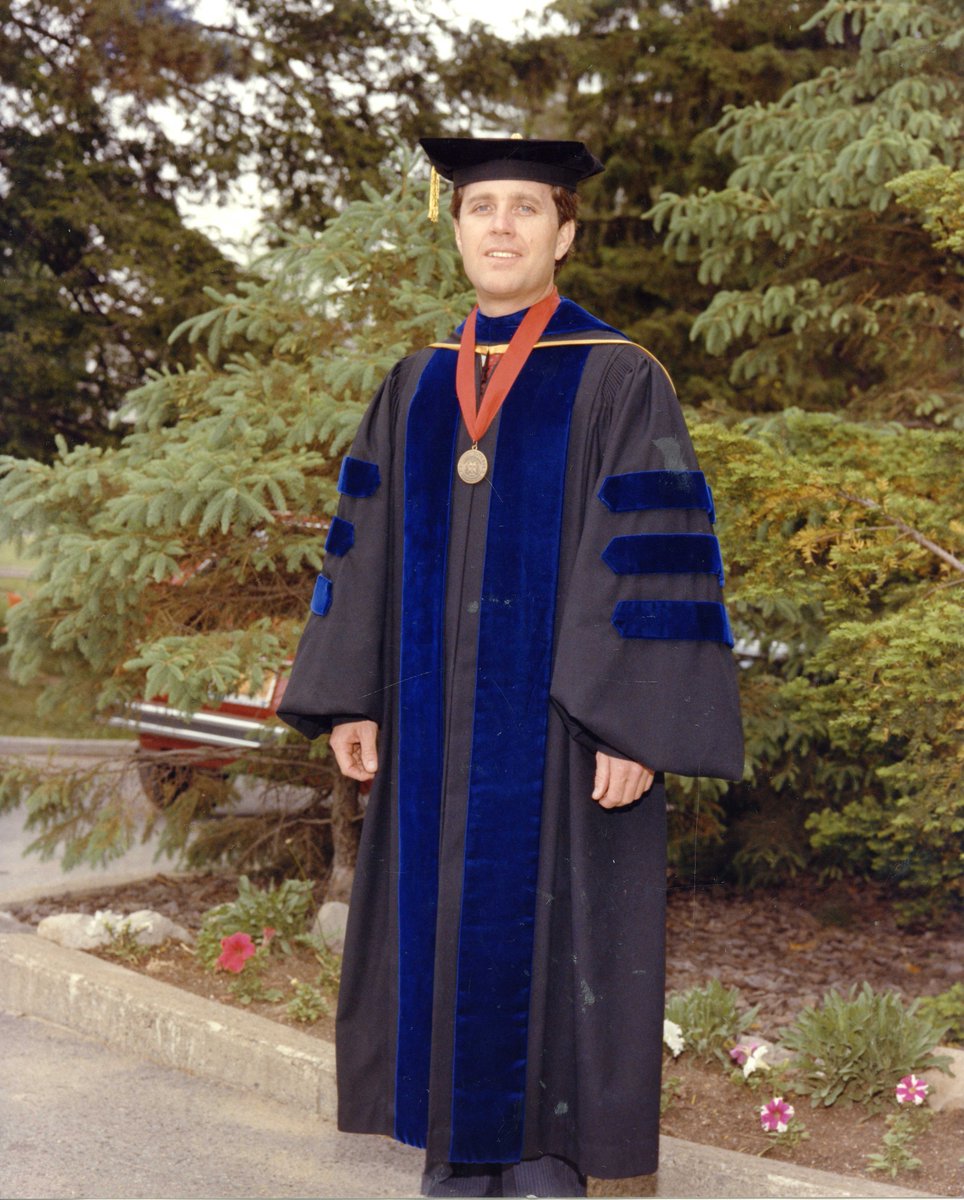 MaristArchives's tweet image. #FlashbackFriday to Dr. Murray over the years as President at Marist! #Marist #thankyouDJM