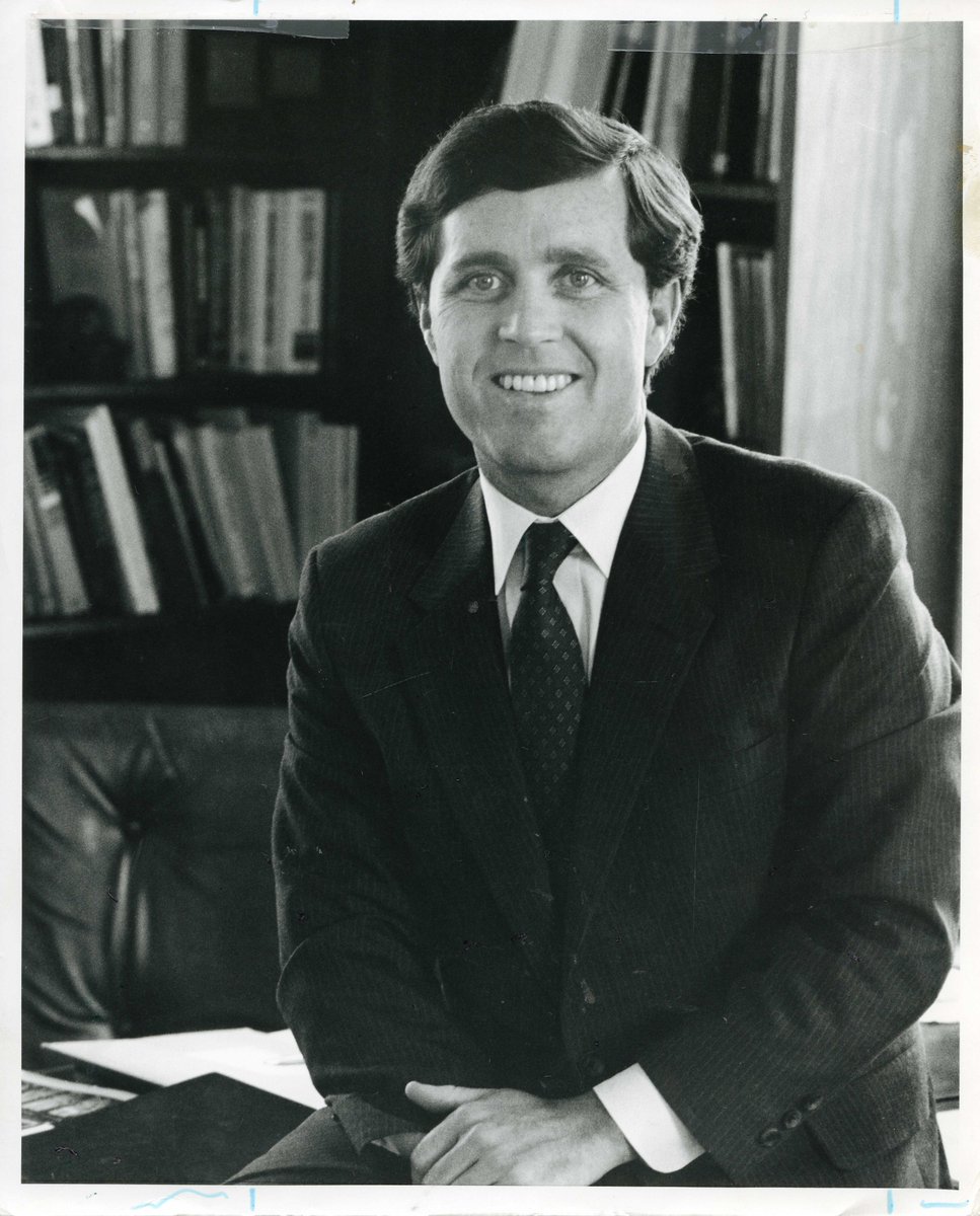 MaristArchives's tweet image. #FlashbackFriday to Dr. Murray over the years as President at Marist! #Marist #thankyouDJM