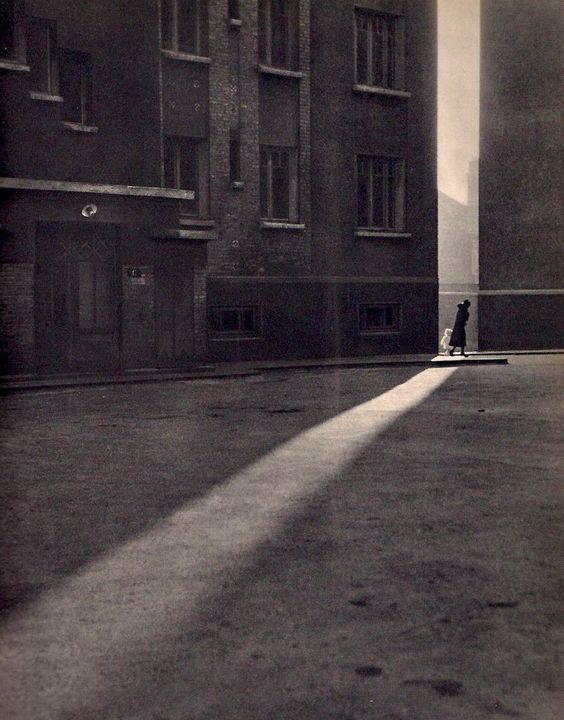 un regard oblique Paris Street, 1935 by Gilbert de Chambertrand #art #rtopnb #photography