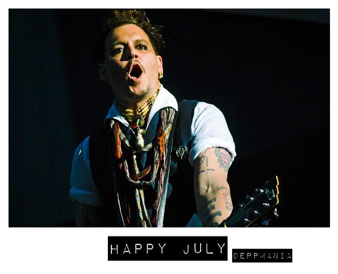 deppmaniaIT's tweet photo. Happy Vamps #July #deppheads with #JohnnyDepp &amp; The #HollywoodVampires. TODAY kicks off the North American Tour! <3 https://t.co/ij4Ait7he6