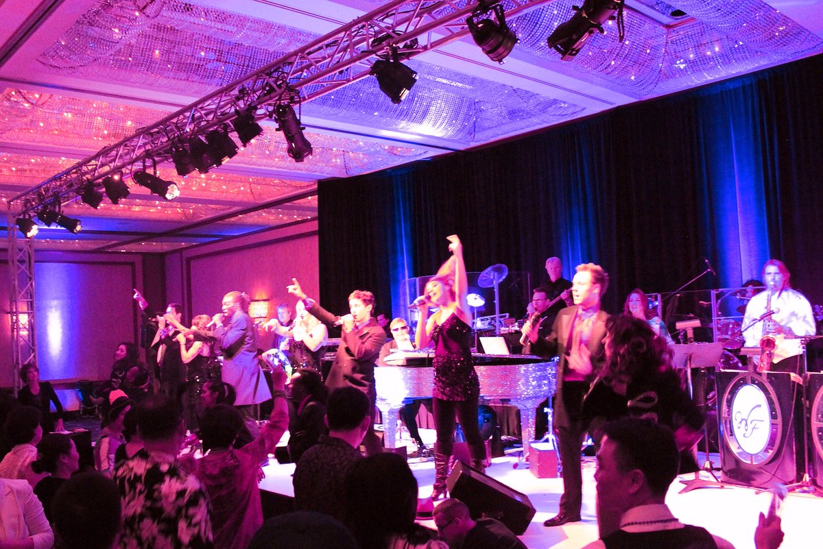 WayneFosterEnt's tweet image. Have a safe and wonderful 4th of July weekend! #independenceday #cheerstotheweekend