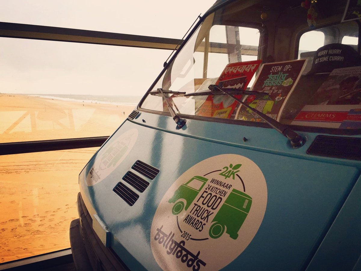 Bollyfoods's tweet photo. #Foodtruck with a Bolly- #view: op @OnzePier in #Scheveningen tijdens het @reizendester #festival! Nog t/m zondag! https://t.co/qFgowCUIKi