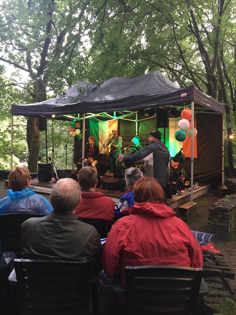Openluchttheater tweet media