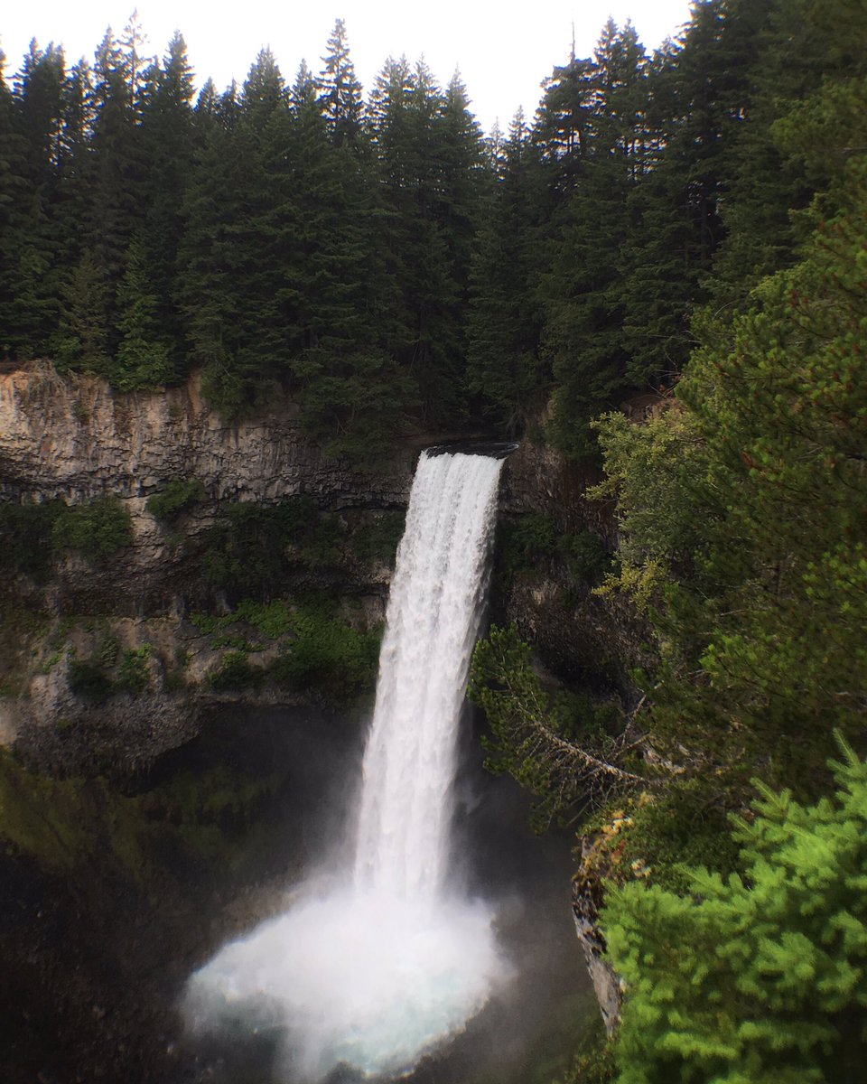 RhodoraYEG's tweet photo. Happy Birthday Canada! 🇨🇦
From Brandywine Falls.
#HomeisCanada #CanadaDay #onlyinwhistler #360ofWB #WBGoBeyond https://t.co/dkZvhWnJbf